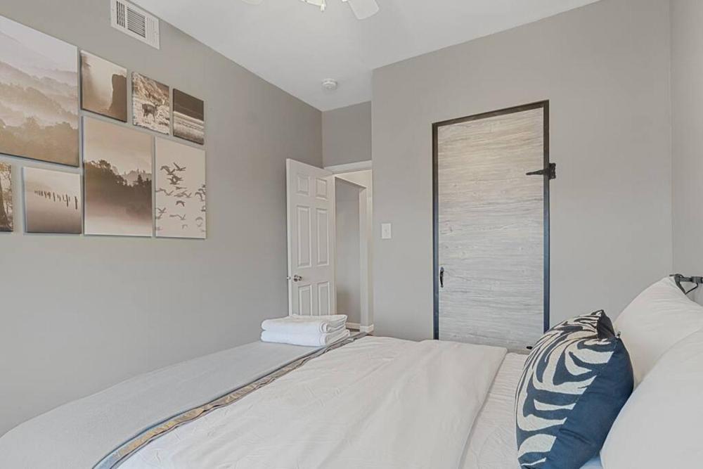 Pet&Baby Friendly 2BR w- in-unit Laundry WIFI